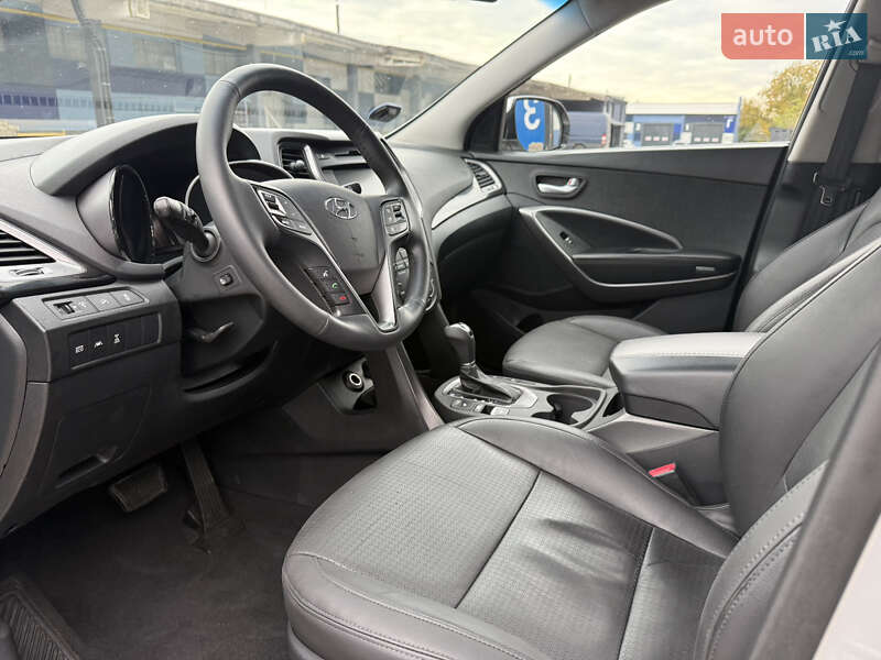 Внедорожник / Кроссовер Hyundai Santa FE 2014 в Ровно фото 33 Внедорожник / Кроссовер Hyundai Santa FE 2014 в Ровно