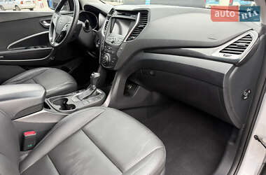 Внедорожник / Кроссовер Hyundai Santa FE 2014 в 
