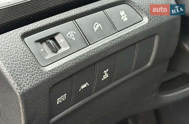 Внедорожник / Кроссовер Hyundai Santa FE 2014 в 