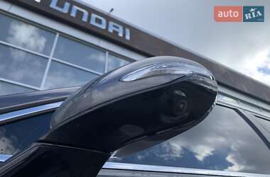 Внедорожник / Кроссовер Hyundai Santa FE 2021 в 