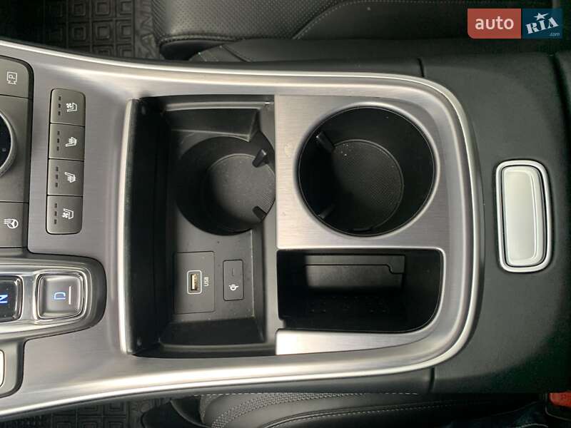 Позашляховик / Кросовер Hyundai Santa FE 2021 в Львові