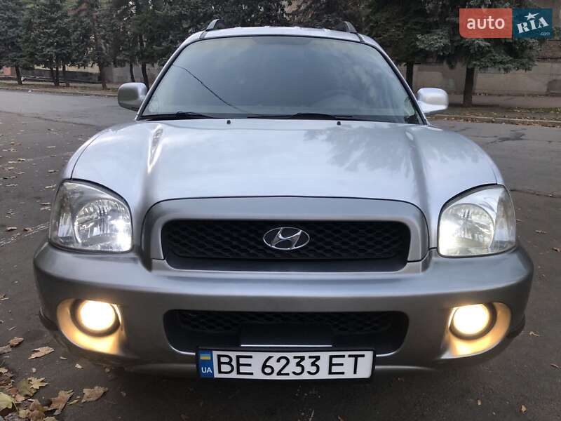 Внедорожник / Кроссовер Hyundai Santa FE 2005 в Николаеве