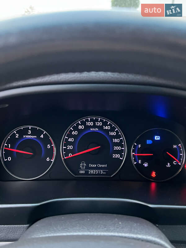 Позашляховик / Кросовер Hyundai Santa FE 2011 в Шаргороді