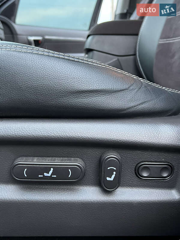 Позашляховик / Кросовер Hyundai Santa FE 2011 в Шаргороді