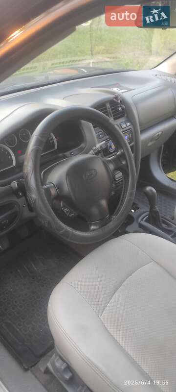 Внедорожник / Кроссовер Hyundai Santa FE 2005 в Киеве фото 32 Внедорожник / Кроссовер Hyundai Santa FE 2005 в Киеве
