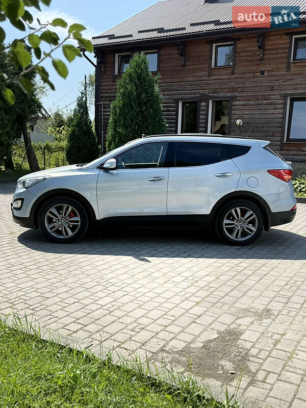 Внедорожник / Кроссовер Hyundai Santa FE 2012 в Ивано-Франковске фото 5 Внедорожник / Кроссовер Hyundai Santa FE 2012 в Ивано-Франковске