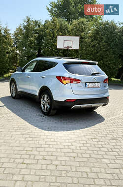 Внедорожник / Кроссовер Hyundai Santa FE 2012 в 