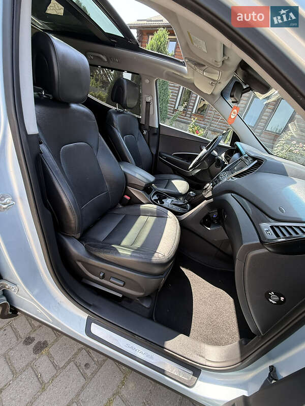 Внедорожник / Кроссовер Hyundai Santa FE 2012 в Ивано-Франковске фото 36 Внедорожник / Кроссовер Hyundai Santa FE 2012 в Ивано-Франковске