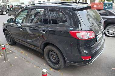 Внедорожник / Кроссовер Hyundai Santa FE 2011 в 