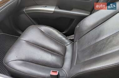 Внедорожник / Кроссовер Hyundai Santa FE 2011 в 