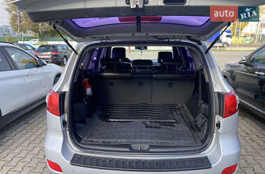 Внедорожник / Кроссовер Hyundai Santa FE 2008 в 