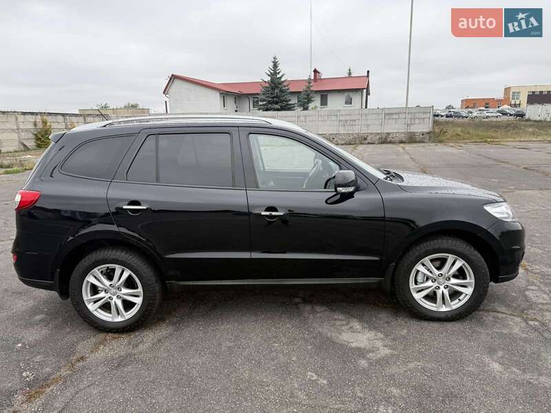 Внедорожник / Кроссовер Hyundai Santa FE 2012 в Виннице