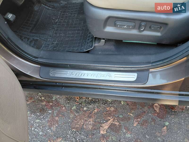 Внедорожник / Кроссовер Hyundai Santa FE 2011 в Жмеринке фото 5 Внедорожник / Кроссовер Hyundai Santa FE 2011 в Жмеринке