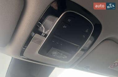 Внедорожник / Кроссовер Hyundai Santa FE 2020 в 