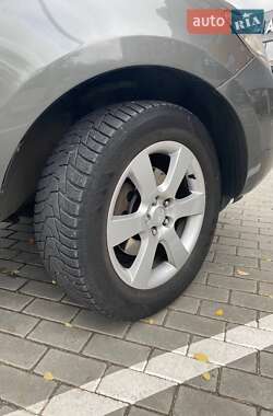 Внедорожник / Кроссовер Hyundai Santa FE 2006 в 