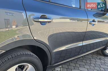 Внедорожник / Кроссовер Hyundai Santa FE 2012 в 