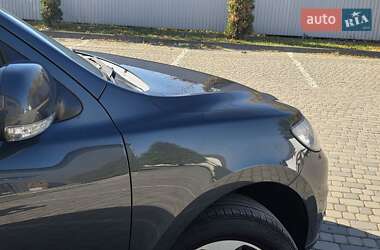 Внедорожник / Кроссовер Hyundai Santa FE 2012 в 