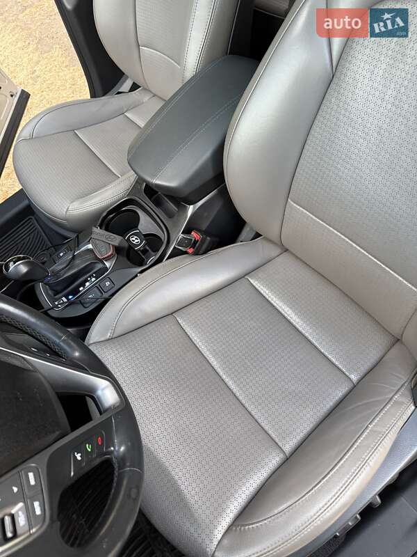 Внедорожник / Кроссовер Hyundai Santa FE 2013 в Одессе фото 25 Внедорожник / Кроссовер Hyundai Santa FE 2013 в Одессе