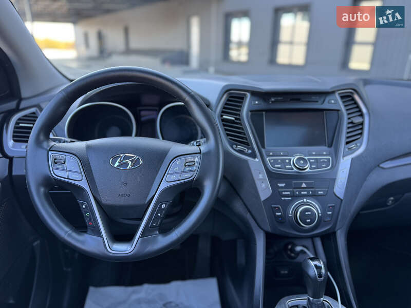Внедорожник / Кроссовер Hyundai Santa FE 2013 в Дубно фото 30 Внедорожник / Кроссовер Hyundai Santa FE 2013 в Дубно
