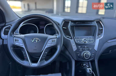 Позашляховик / Кросовер Hyundai Santa FE 2013 в  фото 30 Позашляховик / Кросовер Hyundai Santa FE 2013 в