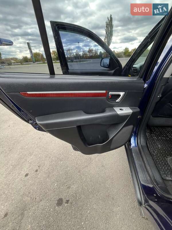 Позашляховик / Кросовер Hyundai Santa FE 2006 в Новоархангельську