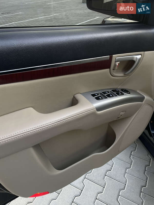 Внедорожник / Кроссовер Hyundai Santa FE 2008 в Львове фото 19 Внедорожник / Кроссовер Hyundai Santa FE 2008 в Львове