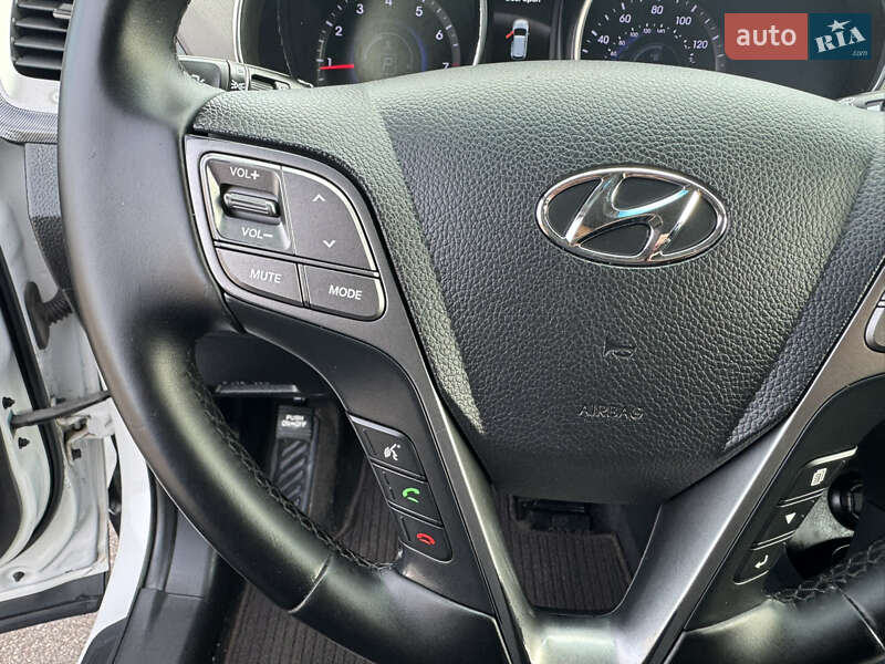 Позашляховик / Кросовер Hyundai Santa FE 2015 в Києві фото 30 Позашляховик / Кросовер Hyundai Santa FE 2015 в Києві