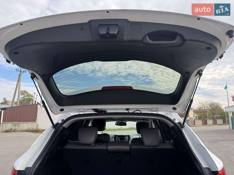 Позашляховик / Кросовер Hyundai Santa FE 2015 в Києві фото 47 Позашляховик / Кросовер Hyundai Santa FE 2015 в Києві