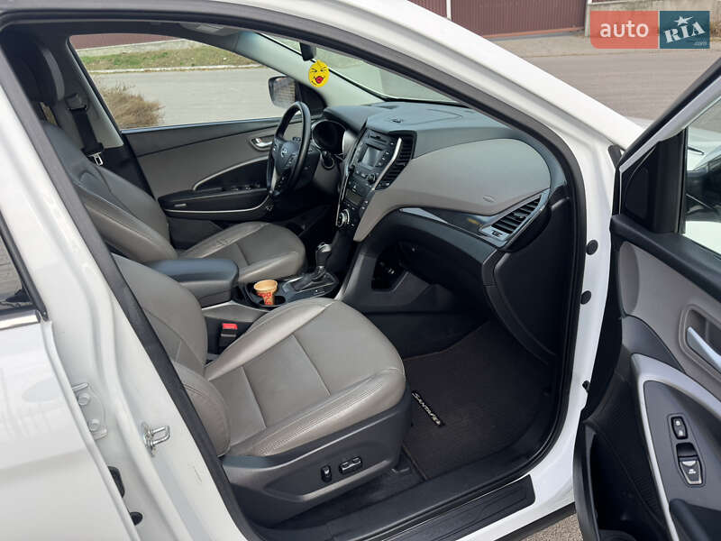 Позашляховик / Кросовер Hyundai Santa FE 2015 в Києві фото 59 Позашляховик / Кросовер Hyundai Santa FE 2015 в Києві