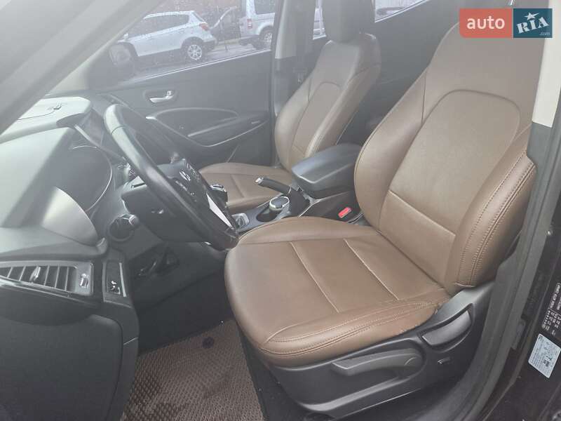 Внедорожник / Кроссовер Hyundai Santa FE 2014 в Зенькове