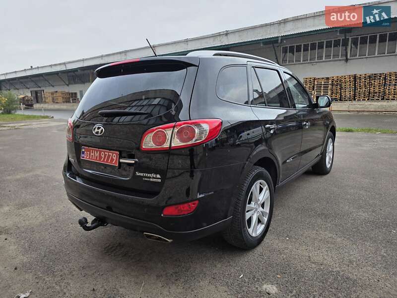 Внедорожник / Кроссовер Hyundai Santa FE 2011 в Луцке