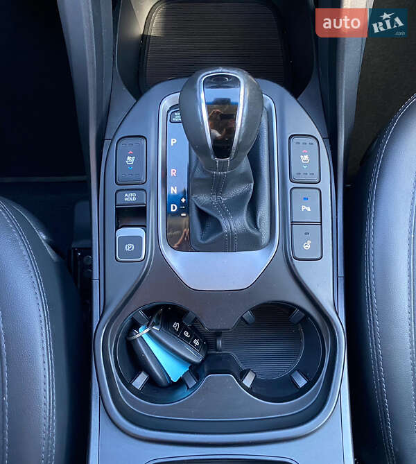 Внедорожник / Кроссовер Hyundai Santa FE 2015 в Ровно