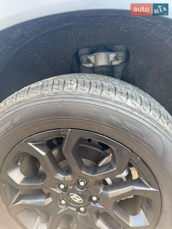 Внедорожник / Кроссовер Hyundai Santa FE 2023 в Киеве