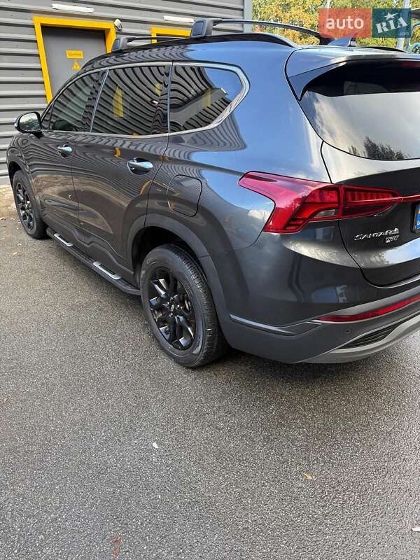 Внедорожник / Кроссовер Hyundai Santa FE 2023 в Киеве