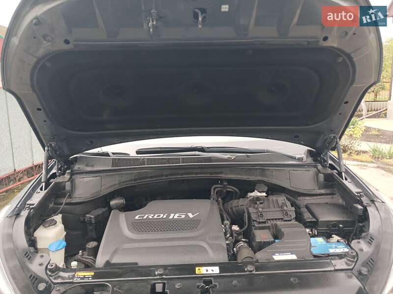 Позашляховик / Кросовер Hyundai Santa FE 2017 в Чорнобаї