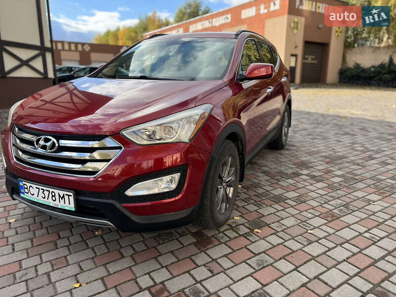 Внедорожник / Кроссовер Hyundai Santa FE 2012 в Ровно