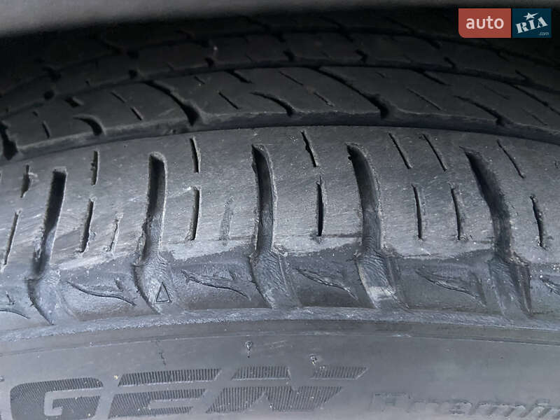 Позашляховик / Кросовер Hyundai Santa FE 2013 в Тернополі фото 22 Позашляховик / Кросовер Hyundai Santa FE 2013 в Тернополі