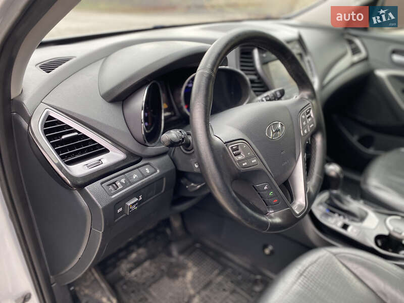 Внедорожник / Кроссовер Hyundai Santa FE 2014 в Луцке фото 13 Внедорожник / Кроссовер Hyundai Santa FE 2014 в Луцке