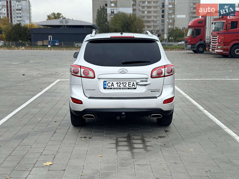 Внедорожник / Кроссовер Hyundai Santa FE 2010 в Черкассах фото 6 Внедорожник / Кроссовер Hyundai Santa FE 2010 в Черкассах