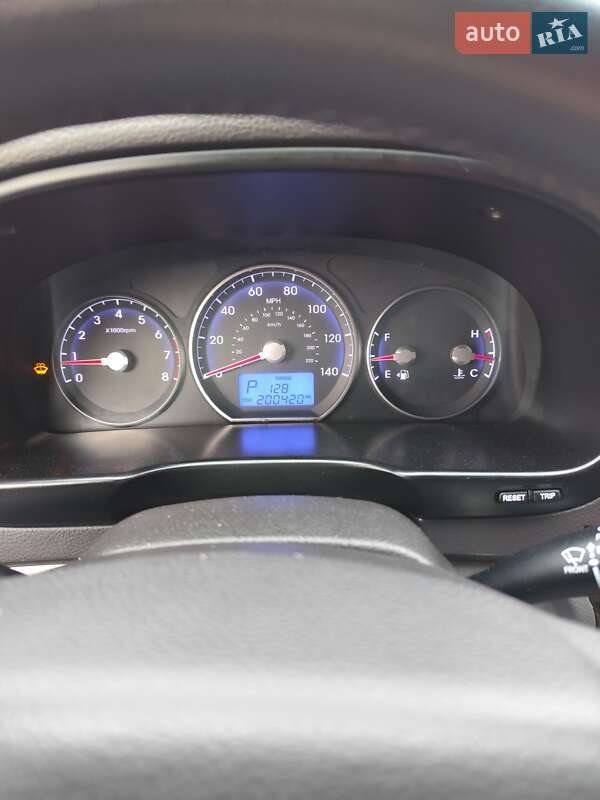 Внедорожник / Кроссовер Hyundai Santa FE 2010 в Заре фото 2 Внедорожник / Кроссовер Hyundai Santa FE 2010 в Заре