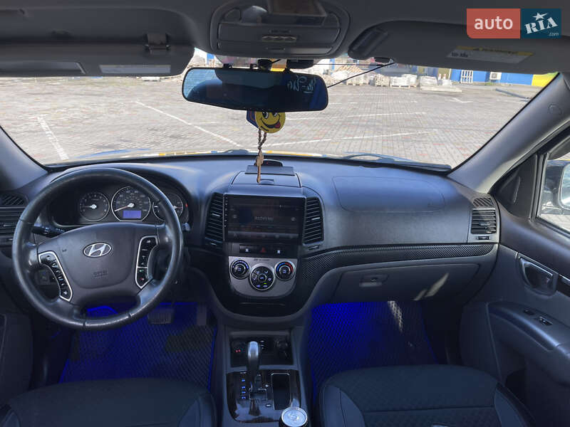 Внедорожник / Кроссовер Hyundai Santa FE 2010 в Житомире фото 5 Внедорожник / Кроссовер Hyundai Santa FE 2010 в Житомире