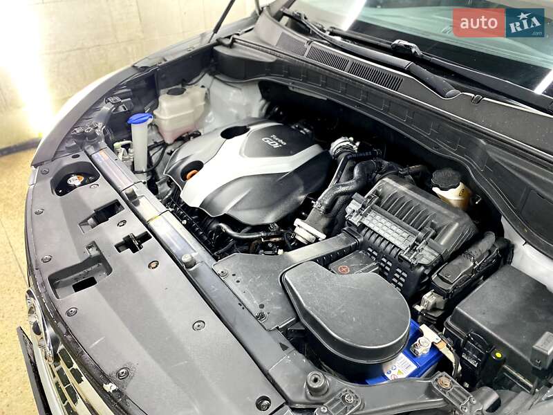 Позашляховик / Кросовер Hyundai Santa FE 2014 в Сумах