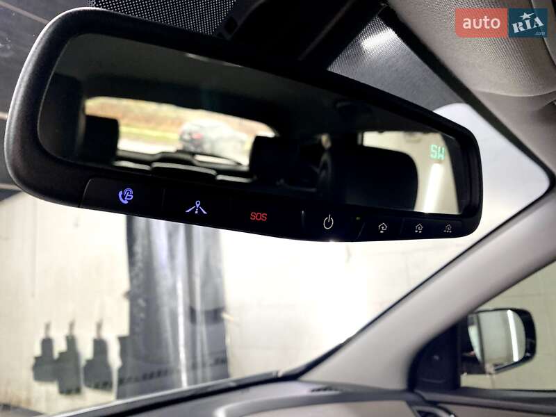 Позашляховик / Кросовер Hyundai Santa FE 2014 в Сумах