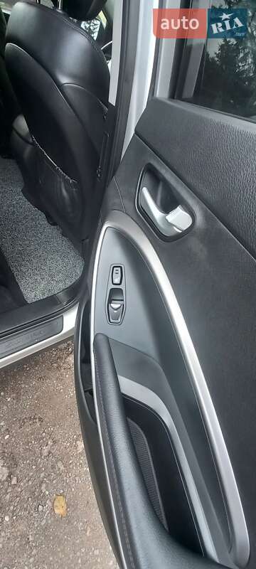 Внедорожник / Кроссовер Hyundai Santa FE 2013 в Могилев-Подольске фото 21 Внедорожник / Кроссовер Hyundai Santa FE 2013 в Могилев-Подольске