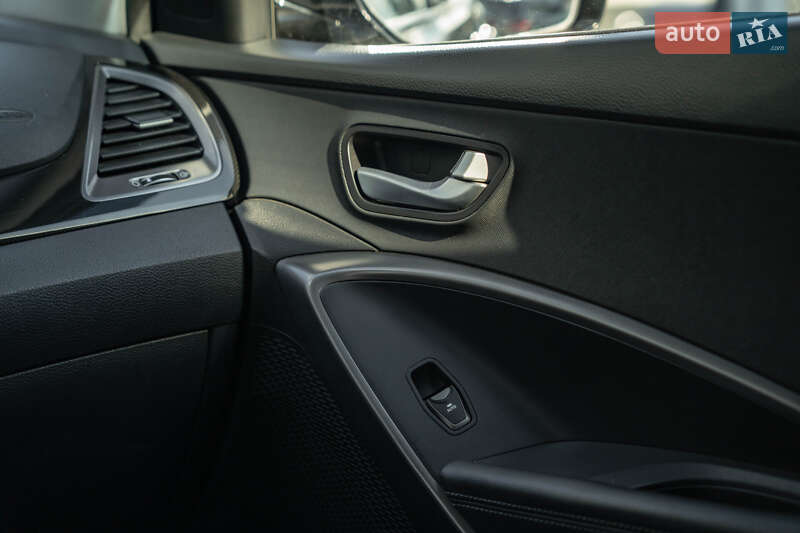 Внедорожник / Кроссовер Hyundai Santa FE 2014 в Черновцах фото 32 Внедорожник / Кроссовер Hyundai Santa FE 2014 в Черновцах