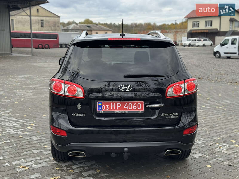 Внедорожник / Кроссовер Hyundai Santa FE 2011 в Ровно