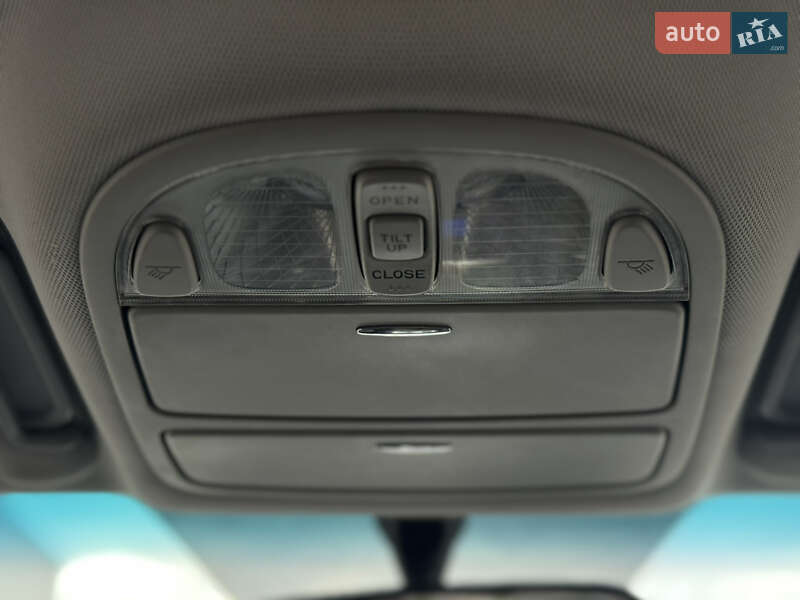 Внедорожник / Кроссовер Hyundai Santa FE 2011 в Ровно