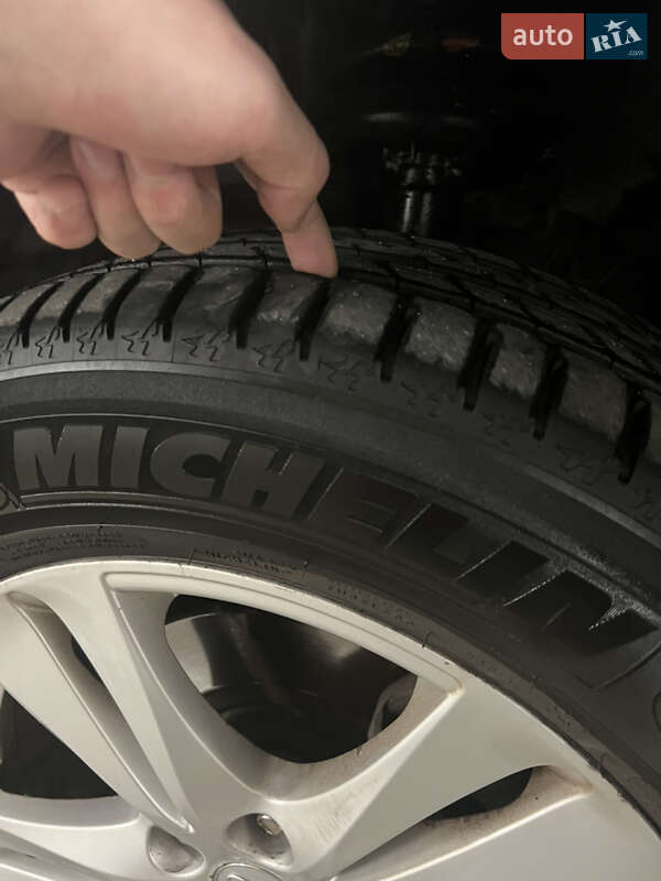 Внедорожник / Кроссовер Hyundai Santa FE 2011 в Понинке фото 25 Внедорожник / Кроссовер Hyundai Santa FE 2011 в Понинке