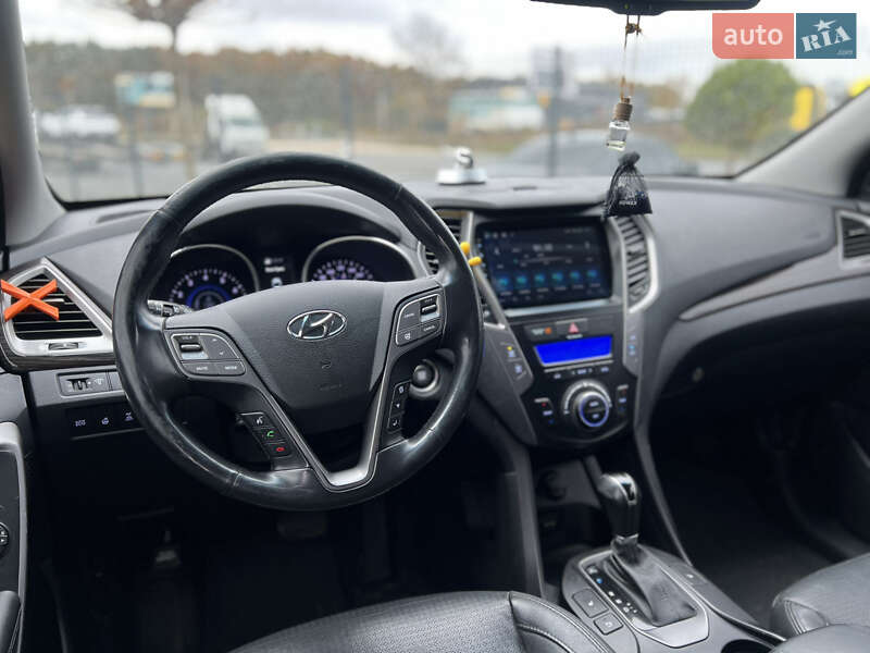 Внедорожник / Кроссовер Hyundai Santa FE 2015 в Львове фото 21 Внедорожник / Кроссовер Hyundai Santa FE 2015 в Львове