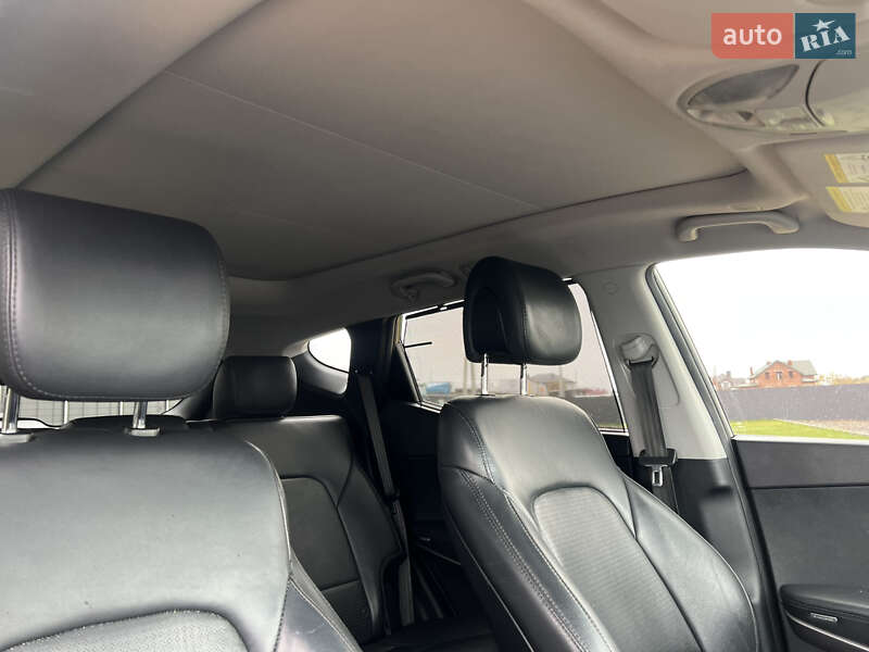 Внедорожник / Кроссовер Hyundai Santa FE 2015 в Львове фото 25 Внедорожник / Кроссовер Hyundai Santa FE 2015 в Львове